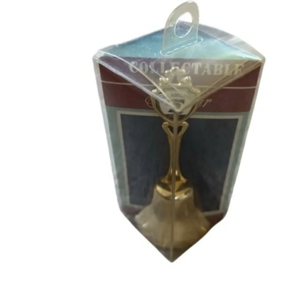 Philadelphia Vintage Fort Collectable Souvenir Bell